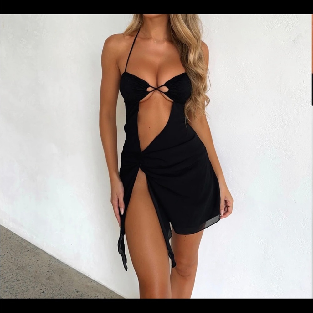 XS cut out mini dress